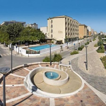 Hotel Alba Misano Adriatico Buitenkant foto