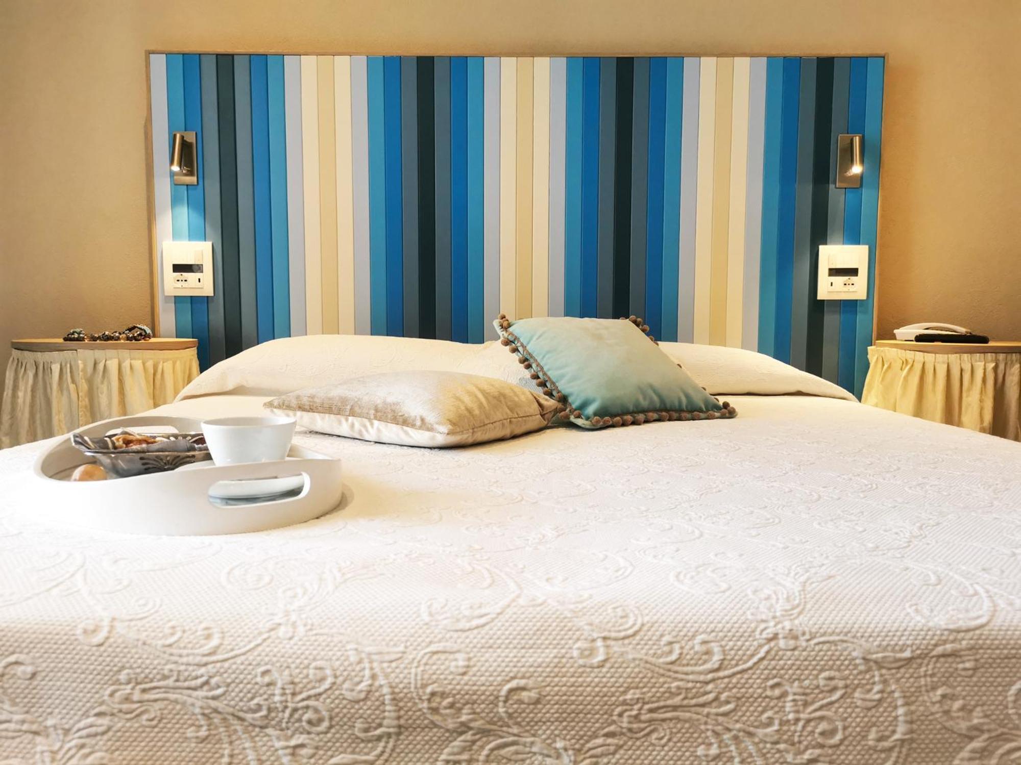 Hotel Alba Misano Adriatico Buitenkant foto